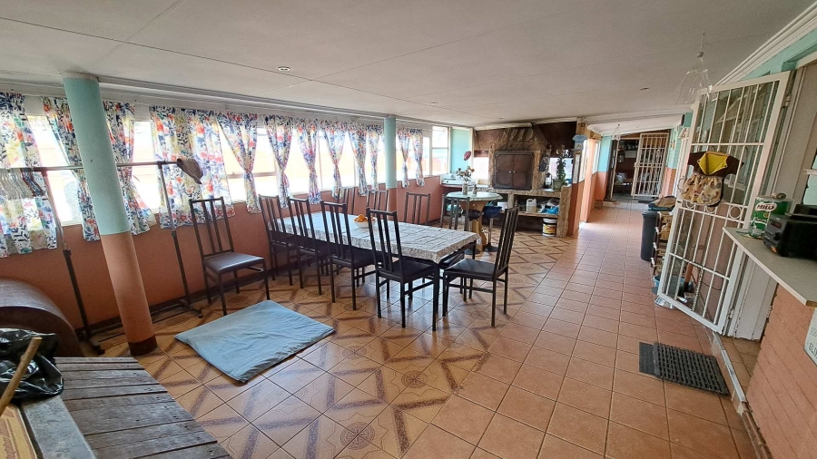 4 Bedroom Property for Sale in Fleurdal Free State